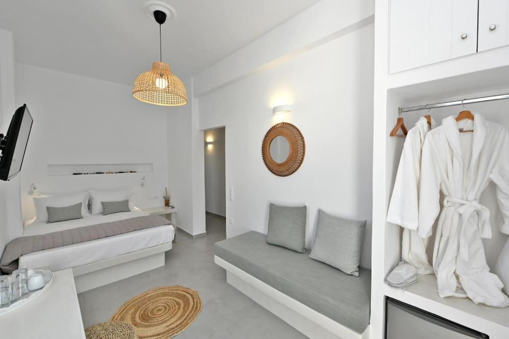 Kleri'S Apartments 6 Тинос Екстериор снимка